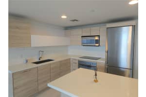 16385 N Biscayne Blvd 2704 North Miami Beach, FL 33160 - MLS#A11905637