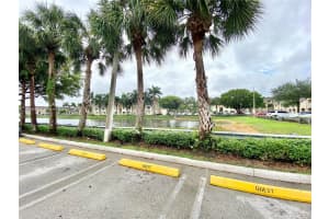 10885 Nw 89th Ter 106 Doral, FL 33178 - MLS#A11905640