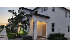 2740 Se 26 Ave 2740, Homestead