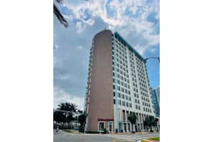 2899 Collins Ave 648, Miami Beach