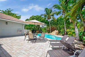 16541 Sw 62nd St Southwest Ranches, FL 33331 - MLS#A11905678