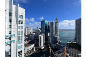 41 Se 5th St 2211, Miami