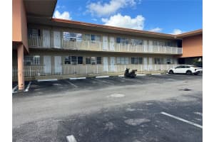 26 Diplomat Pkwy 2314 Hallandale Beach, FL 33009 - MLS#A11905685