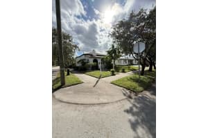 1700 Dewey St Hollywood, FL 33020 - MLS#A11905747