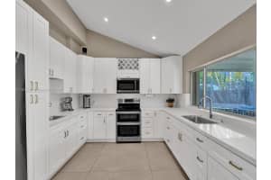 9700 Nw 33rd St 9700 Sunrise, FL 33351 - MLS#A11905754