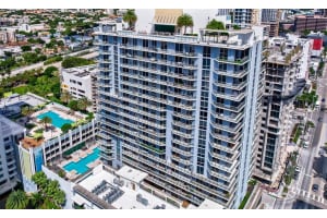 1010 Sw 2nd Ave 910, Miami