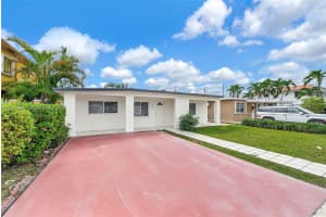 26 E 45th St Hialeah, FL 33013 - MLS#A11905766