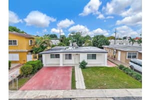 26 E 45th St Hialeah, FL 33013 - MLS#A11905766