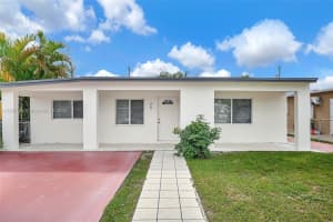 26 E 45th St Hialeah, FL 33013 - MLS#A11905766