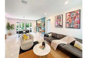 1424 Ne 118th St Miami, FL 33161 - MLS#A11905768