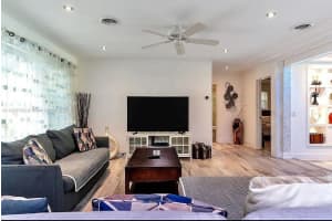 4521 Ne 15th Ter Oakland Park, FL 33334 - MLS#A11905769