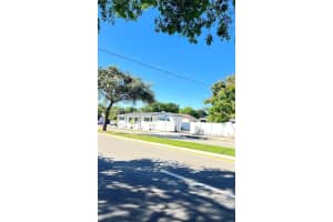 1300 Ne 2nd Ave West Fort Lauderdale, FL 33304 - MLS#A11905782