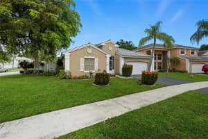 5295 Nw 54th St Coconut Creek, FL 33073 - MLS#A11905787