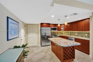 2301 S Ocean Dr 907 Hollywood, FL 33019 - MLS#A11905794