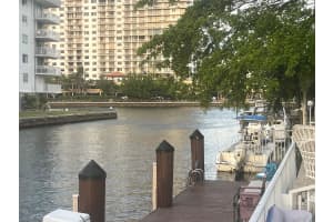 3915 Ne 168th St 3915 North Miami Beach, FL 33160 - MLS#A11905798