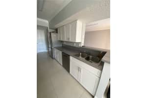 11601 Sw 2nd St 21201 Pembroke Pines, FL 33025 - MLS#A11905802