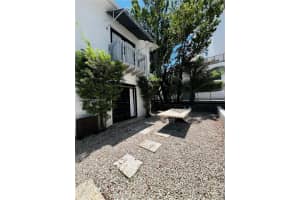 1470 Lincoln Ter 2 Miami Beach, FL 33139 - MLS#A11905835