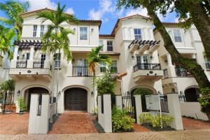 615 Santander Ave APT B, Coral Gables, FL 33134, - MLS#A11905853