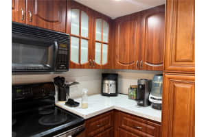 540 Brickell Key Dr APT 212, Miami, FL 33131, - MLS#A11905860