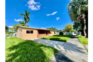 51 Nw 161st St Miami, FL 33169 - MLS#A11905861