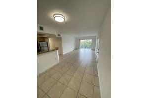 5231 Geneva Way 306 Doral, FL 33166 - MLS#A11905873