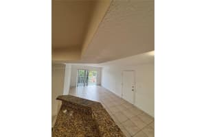 5231 Geneva Way 306 Doral, FL 33166 - MLS#A11905873