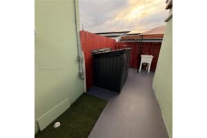 6524 Wiley St B Hollywood, FL 33023 - MLS#A11905875