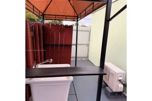 6524 Wiley St B Hollywood, FL 33023 - MLS#A11905875