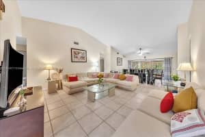 3930 Nw 79th Way Davie, FL 33024 - MLS#A11905917