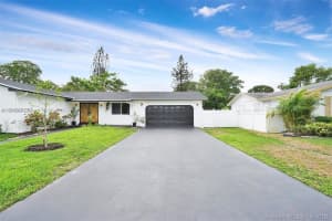 17000 NW 18th Ave, Miami Gardens, FL 33056, - MLS#A11905945