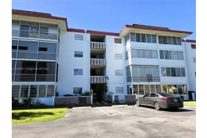 4140 Nw 44th Ave 411 Lauderdale Lakes, FL 33319 - MLS#A11905957