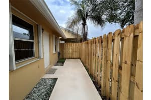 1644 Jackson St Hollywood, FL 33020 - MLS#A11905961