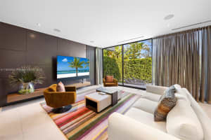 MLS# A11905983, Miami Beach, Florida 33140