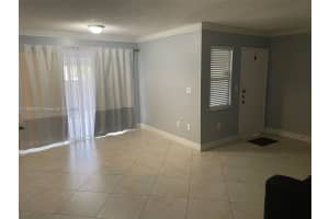 10302 NW 9th St Cir APT 103, Miami, FL 33172, - MLS#A11906022