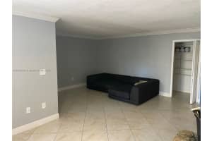 10302 NW 9th St Cir APT 103, Miami, FL 33172, - MLS#A11906022