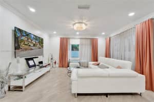 18060 Sw 11th Ct Pembroke Pines, FL 33029 - MLS#A11906047