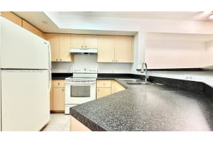 4211 San Marino Blvd APT 205, West Palm Beach, FL 33409, - MLS#A11906065