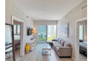 321 Ne 26th 810, Miami