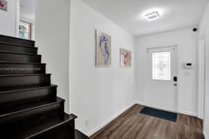 1659 40th St West Palm Beach, FL 33407 - MLS#A11906182