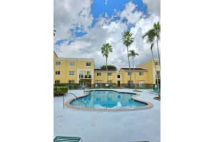 12635 Sw 91st St 211, Miami