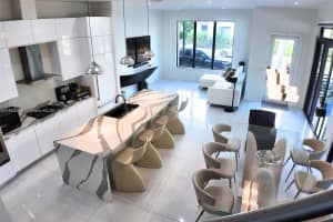 8002 Nw 43rd St Doral, FL 33166 - MLS#A11906304