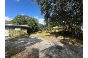 2743 Pierce St Hollywood, FL 33020 - MLS#A11906317