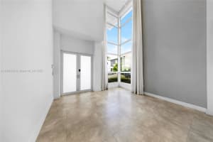 7541 Nw 97th Ct Doral, FL 33178 - MLS#A11906336