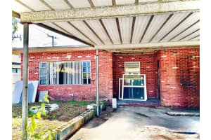 1590 Ne 153rd Ter North Miami Beach, FL 33162 - MLS#A11906363