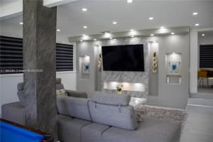 295 Ne 150th St Miami, FL 33161 - MLS#A11906393