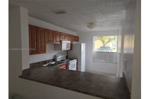 8012 Sw 21st Ct 8012 Miramar, FL 33025 - MLS#A11906395