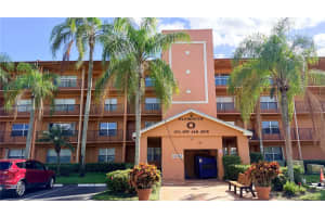 571 Sw 142nd Ave 310 Pembroke Pines, FL 33027 - MLS#A11906402