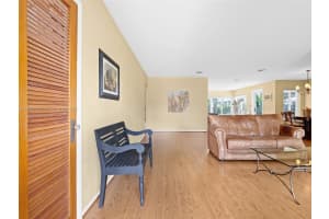 1038 Tyler St Hollywood, FL 33019 - MLS#A11906403