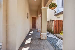 379 Ne 25th Ter Homestead, FL 33033 - MLS#A11906428