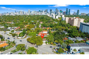 375 Sw 32nd Rd, Miami